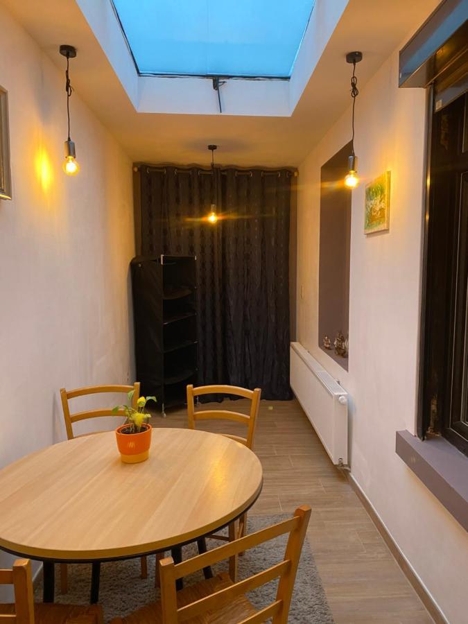 Superbe Appartement Charleroi Eksteriør bilde