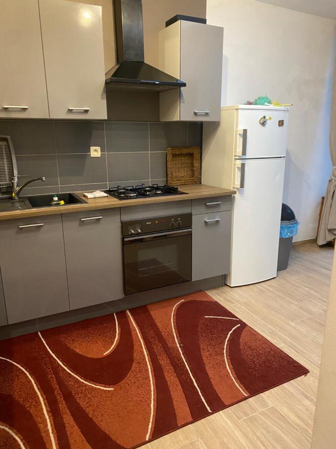 Superbe Appartement Charleroi Eksteriør bilde